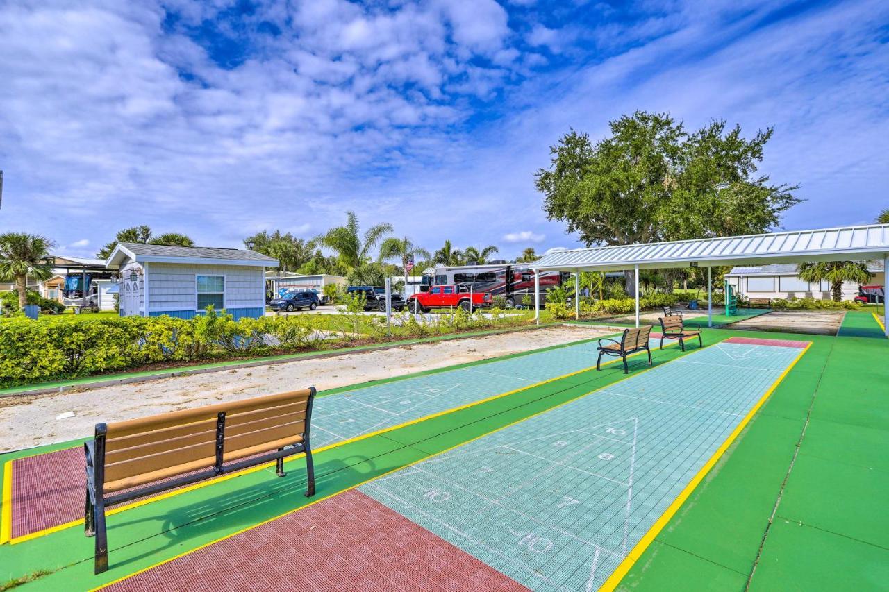 The Shell House In Titusville Pool, Golf Access Exteriér fotografie